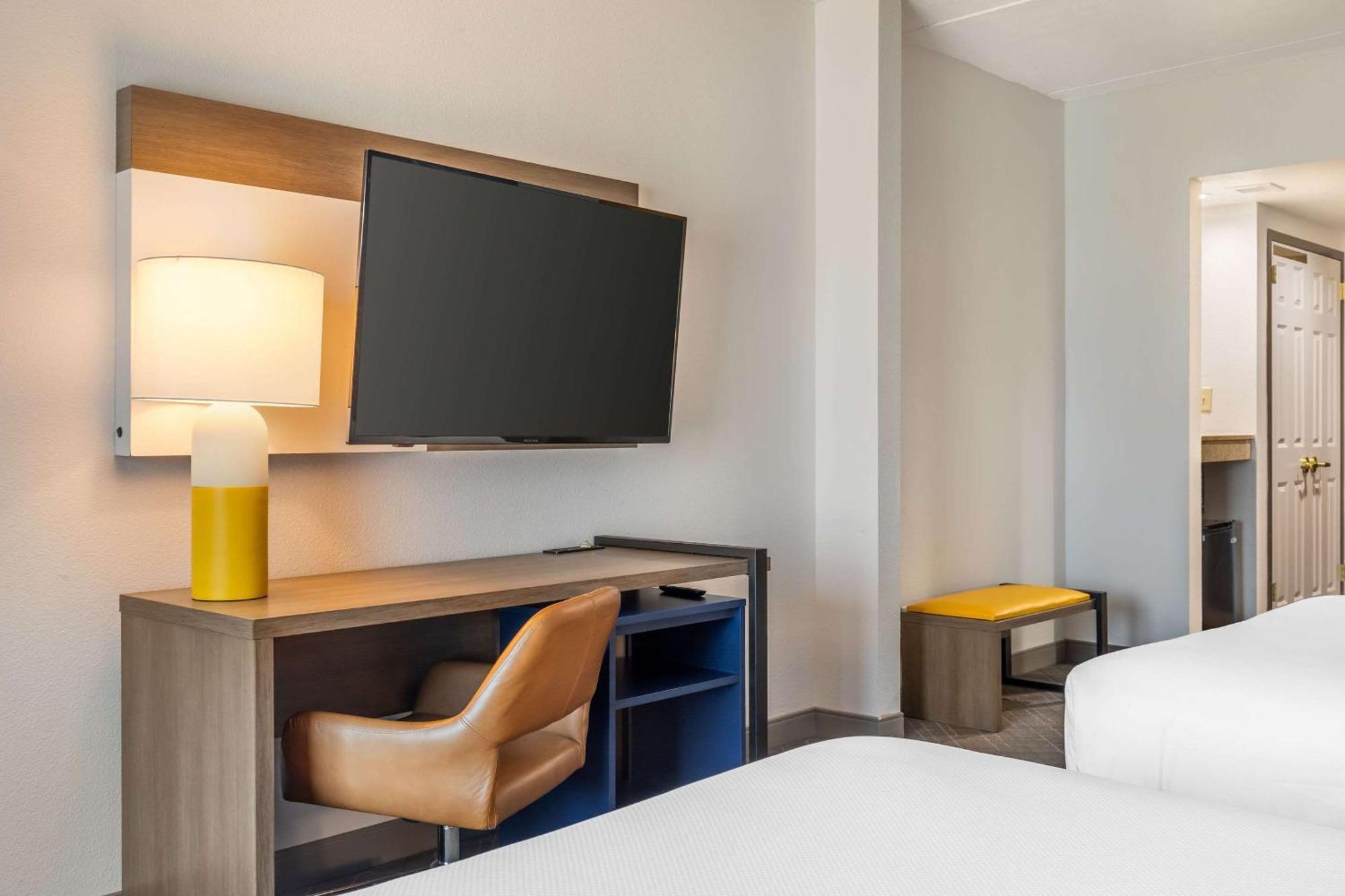 Comfort Inn & Suites Frisco East - Mckinney מראה חיצוני תמונה